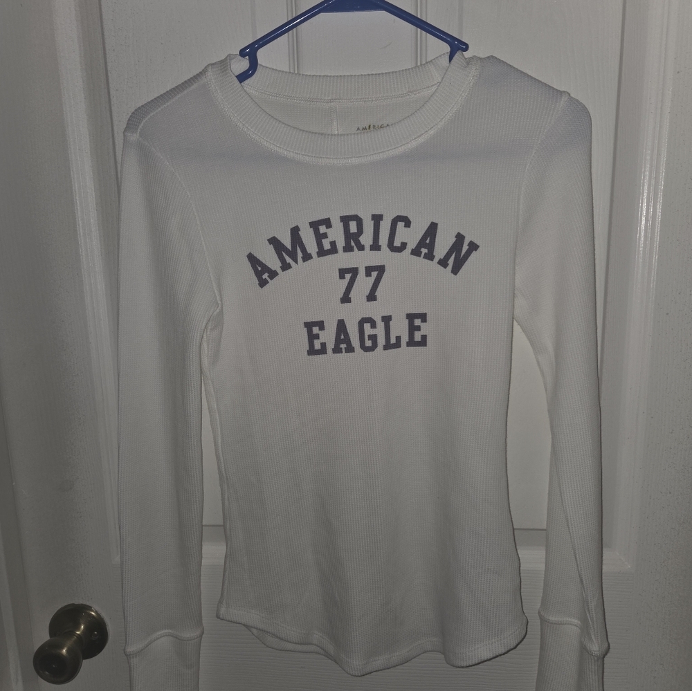American Eagle White Long Sleeve Top
